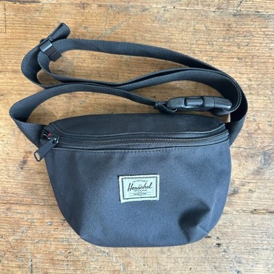 Herschel Supply Co Canvas Classic Hip Fanny Waist Pack Black Zip Pouch Men's Bag