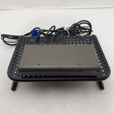 TRENDnet 4-port switch kit TK-423k w/ Cables