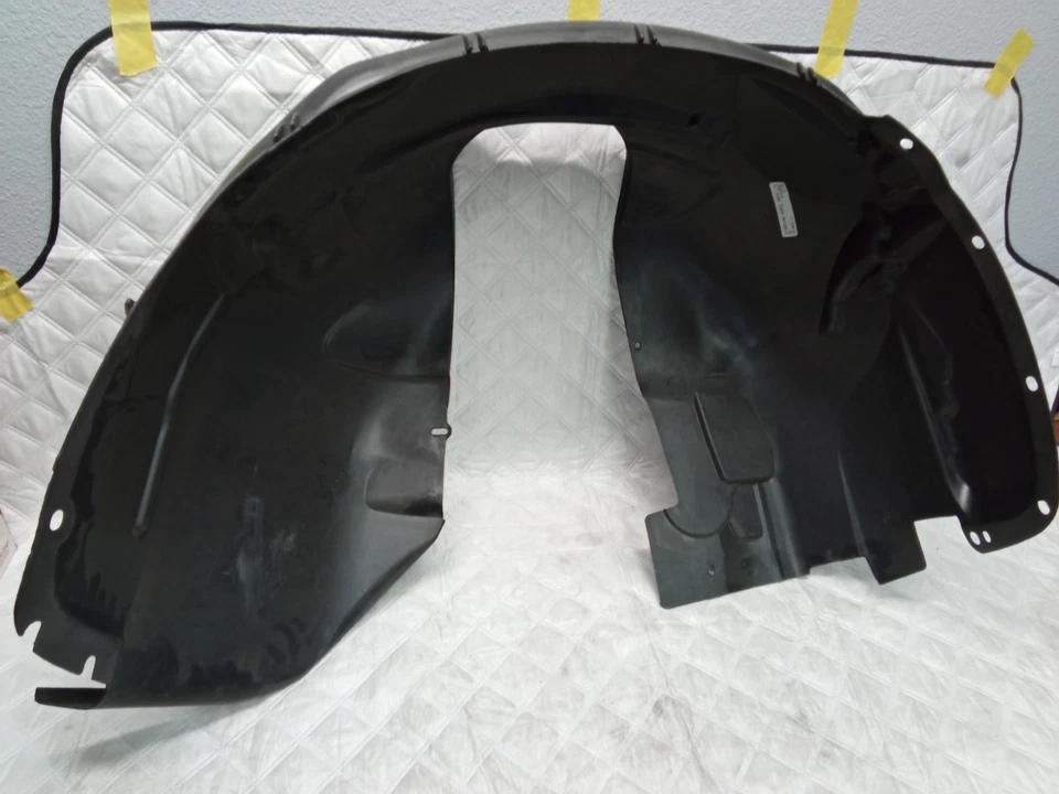 Guardabarros delantero derecho Volvo C70 06-12 OEM 31323190 GENUINO Foto 2 de 4