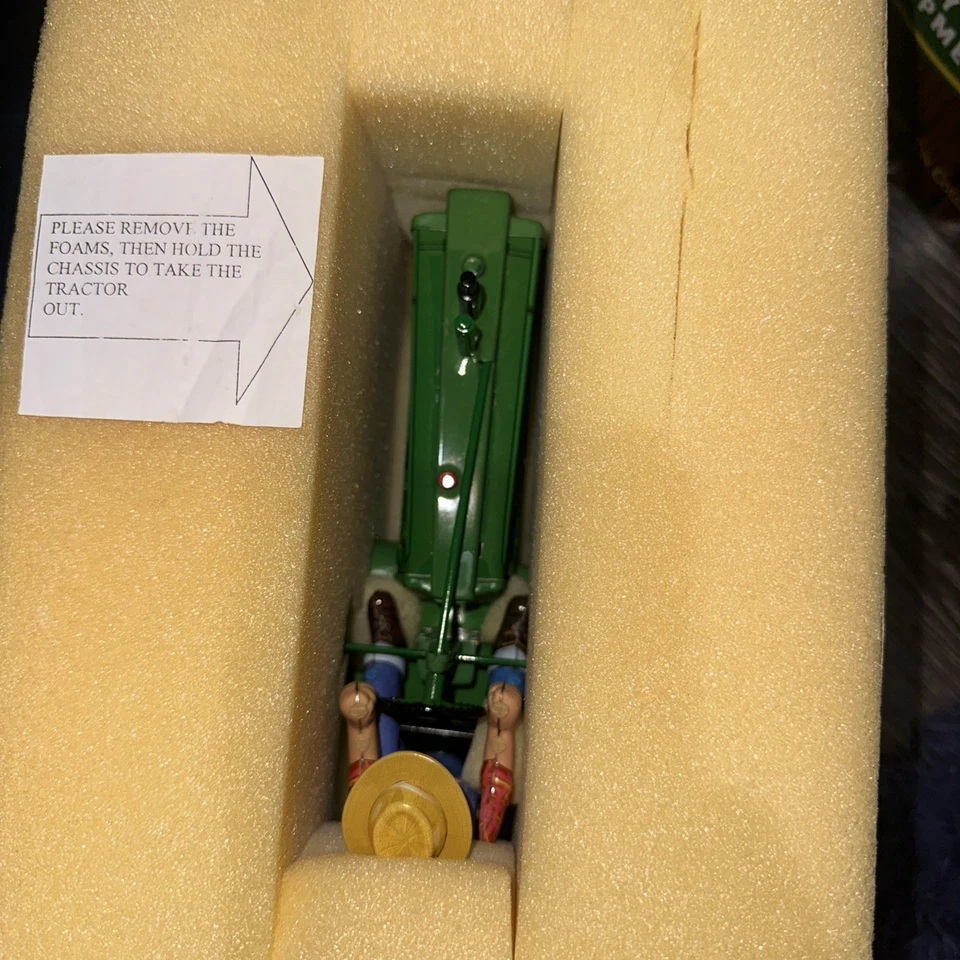 John Deere MODELO "B" TRACTOR Franklin Como Nuevo CLÁSICO ESTAÑO COLECCIONABLES Cuerda 2000 Foto 3 de 3