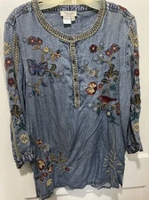 Tru Luxe Jeans Blue Chambray Tunic Top Shirt Peasant Boho Embroidered MEDIUM