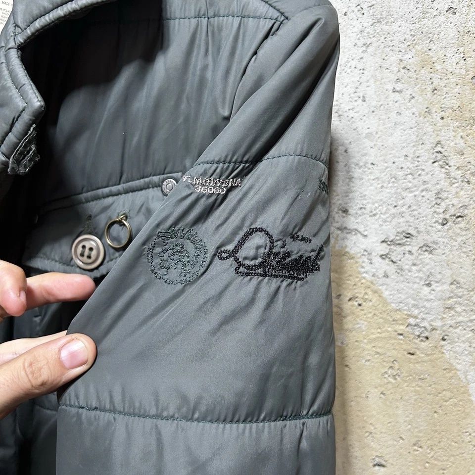 CHAQUETA BOMBER VINTAGE Y2K DIESEL RECORTADA MARRÓN NYLON TALLA XL Foto 3 de 4