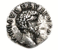 LUCIUS VERUS SILVER DENARIUS 18MM: CLASS
