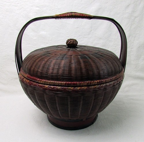 Antigua cesta de boda china tejida mimbre ratán mango redondo con tapa vintage - Imagen 6 de 10