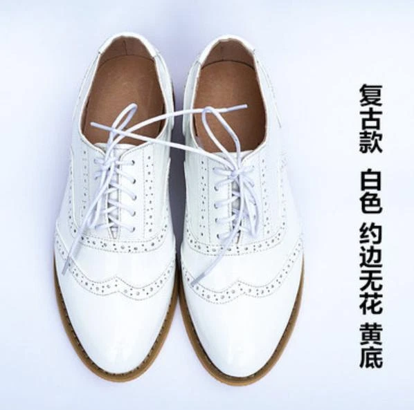 女士拼接布洛克雕刻系带圆头翼尖休闲浅口鞋 — 第 4/4 张图片