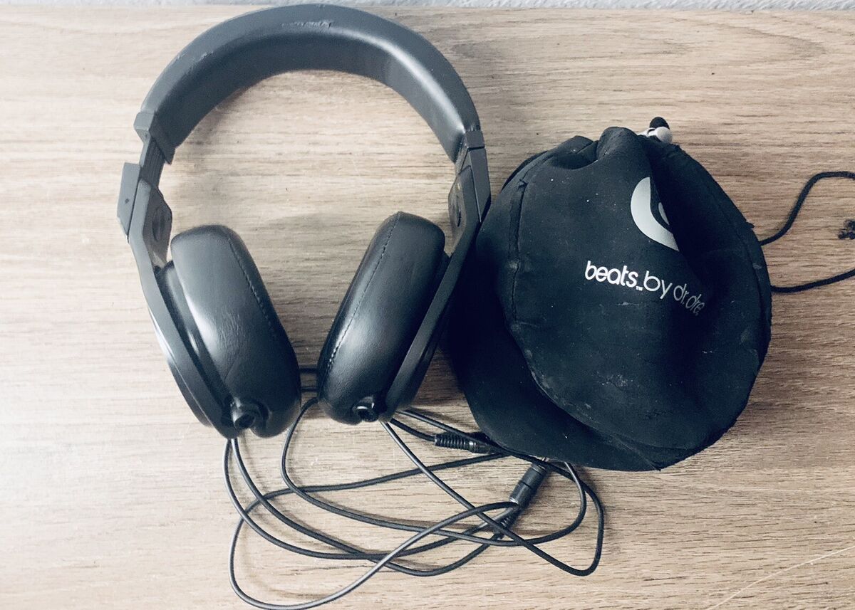Beats by Dr. Dre Pro Detox Limited Ed. Studio Headphones Beats by Dr. Dre Pro Detox Limited Ed. Studio Headphones