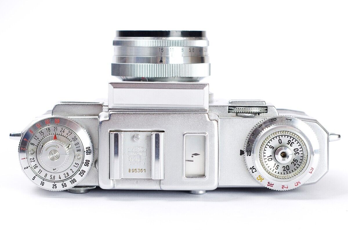 Contax IIIa with Zeiss Opton Red T* Sonnar 1.5/50mm Contax IIIa with Zeiss Opton Red T* Sonnar 1.5/50mm