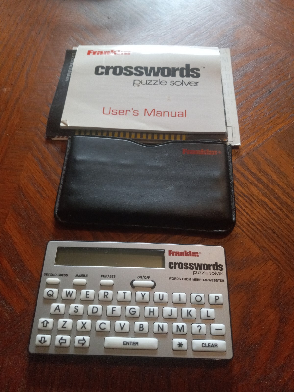 Franklin Crosswords Puzzle Solver CW40 Electronic Handheld Game