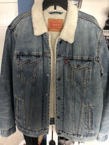 levis sherpa jacket xl