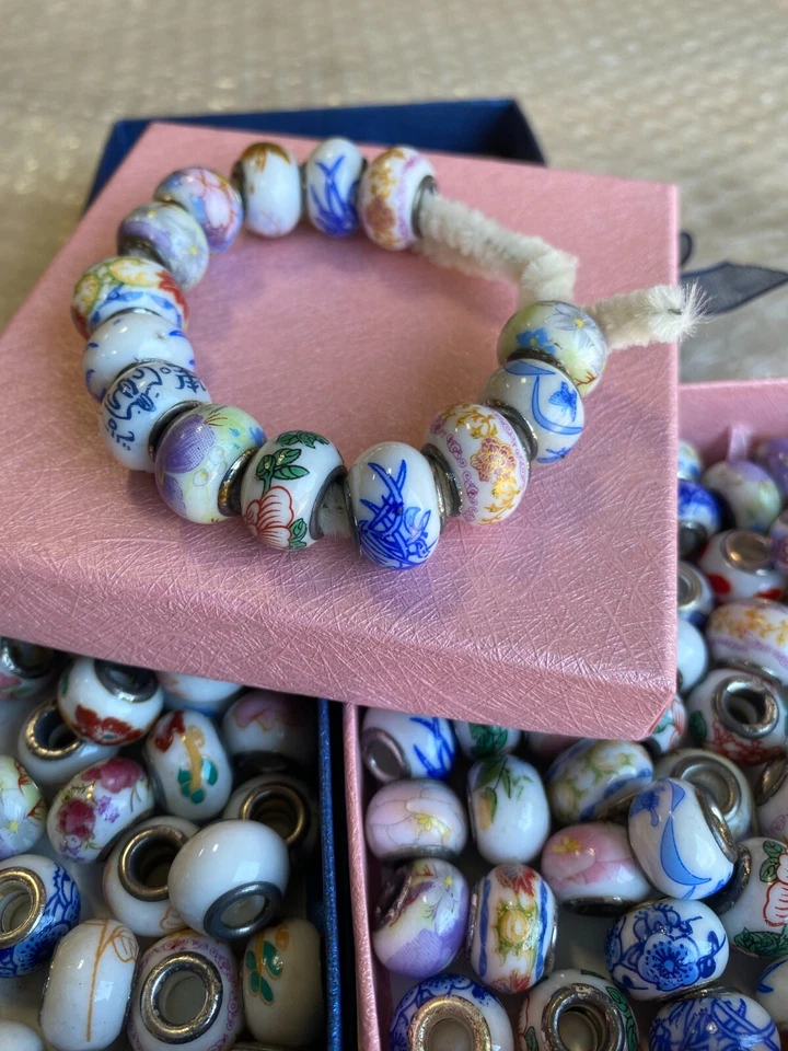 Lote Cuentas Europeas Mezcla Color Cerámica Baja Calidad Ajuste Pulsera Europea 50 piezas Foto 3 de 4