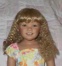 WEE 3 AIMEE Doll Wig SIZE 15/16 BLONDE Long Kinky Hair  Full Bangs NWT