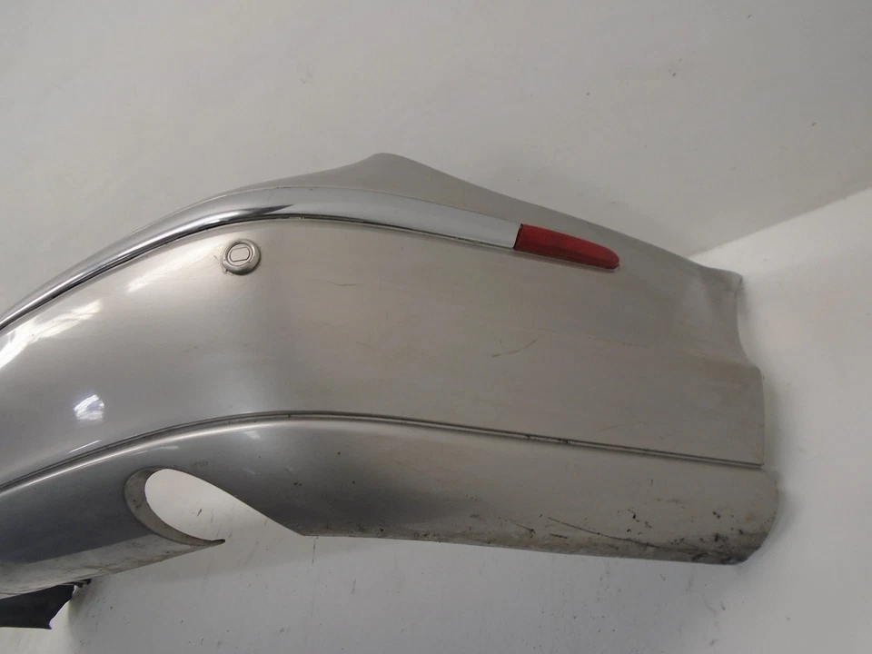 2000-2004 Jaguar S-Type Rear Bumper Cover Silver w/ Park Assist OEM DK804173 Foto 2 de 4