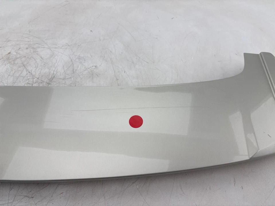 Spoiler traseiro 2010 - 2017 GMC Terrain porta-malas com terceira luz de freio fabricante de equipamento original - Imagem 4 de 4