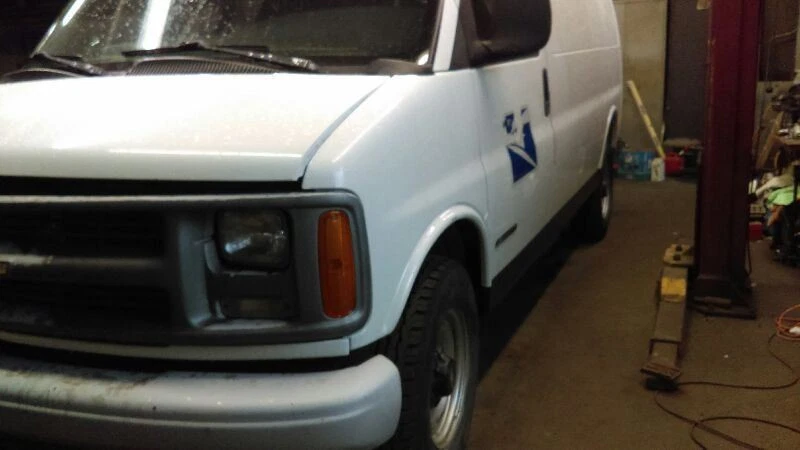 Furgoneta Express 3500 1999 equilibrador armónico 8-350 5,7 litros compatible con 96-02 Express 1500 Foto 4 de 4