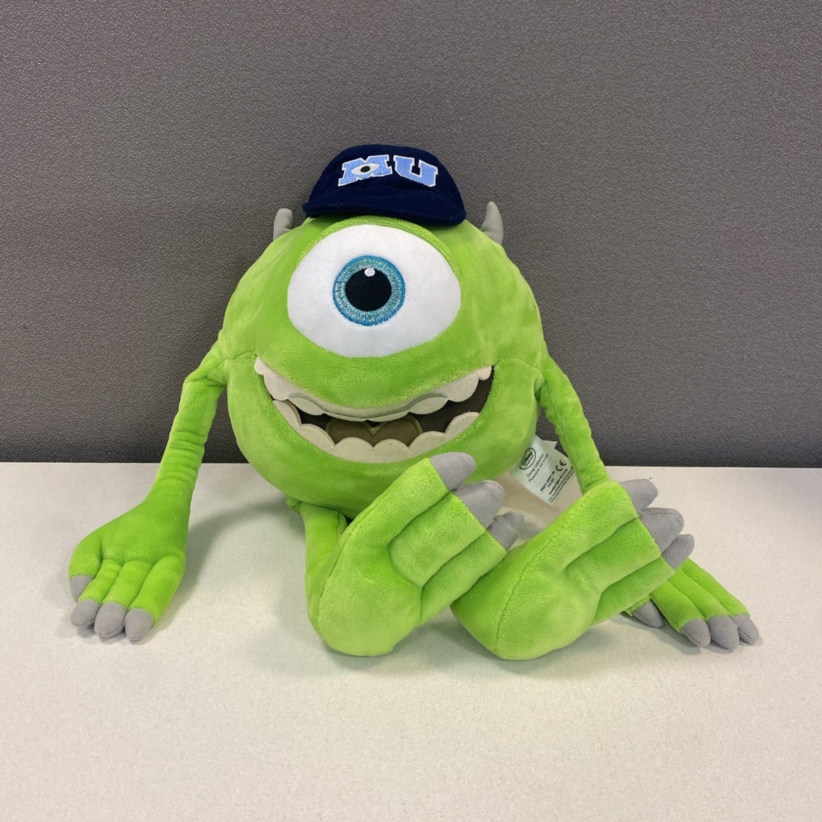 Disney/Pixar Collection Monsters University Inc Mike Wazowski MU