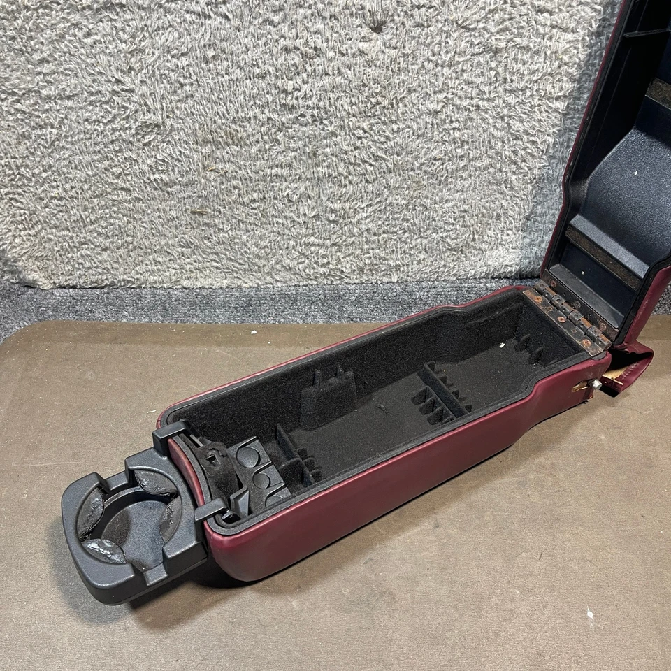 91-93 CADILLAC DEVILLE FLEETWOOD ALLANTE OEM REPOSABRAZOS CENTRAL ROJO GRANATE CUBIERTA TAPA Foto 3 de 4