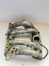 Ansaugkrümmer Mercedes W124 190 W201 M102 1.8 2.0 2.3 1021413601