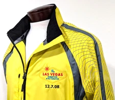 IllumiNITE Men’s L Reflective Jacket CONVERTIBLE VEST Running Marathon L Read *