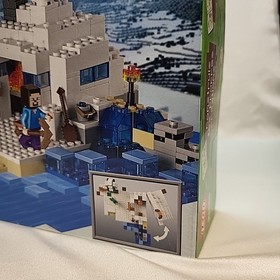 Lego Minecraft The Snow Hideout 21120 Brand New Sealed Front Box Wear Fast Ship