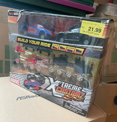 Marvel Xtreme Customz Build Your Ride 2 Car Set Spider Man & Black ...