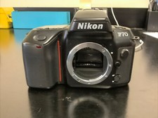 Nikon F70 fotocamera reflex pellicola solo corpo