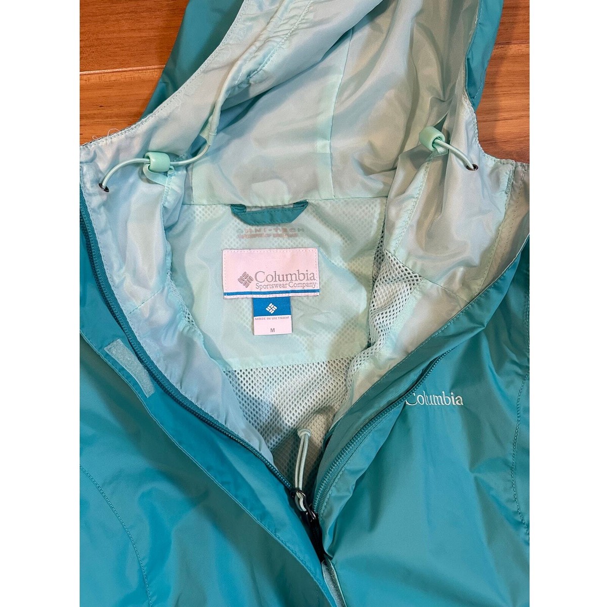 Columbia Women's Omni-Tech™ Rain Jacket- Size Medium Geyser Blue