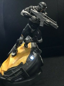 crysis statue