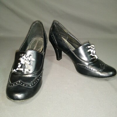 Womens Size 6 Black Heels 2.5in Predictions Mary Jane Shoelace Accent Gray