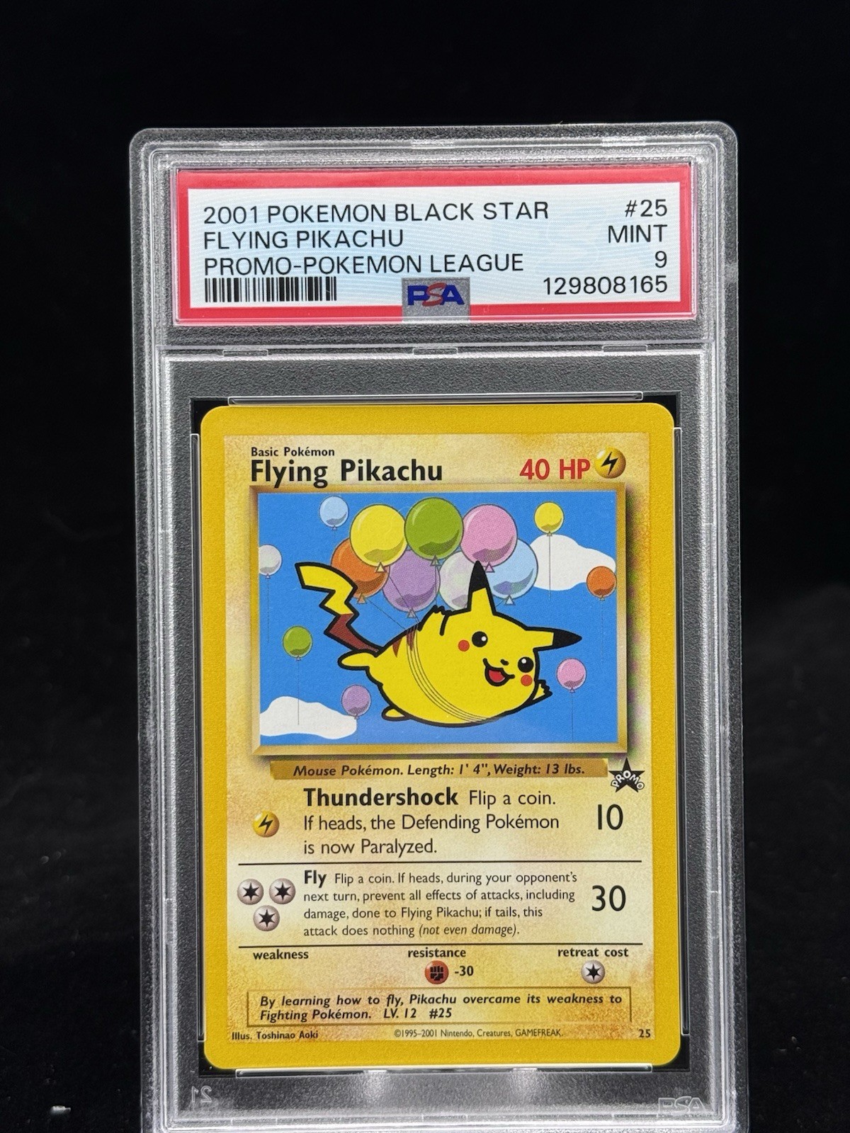 Flying Pikachu #25 Black Star Promo Pokemon League 2001 PSA 9 🎈☁️