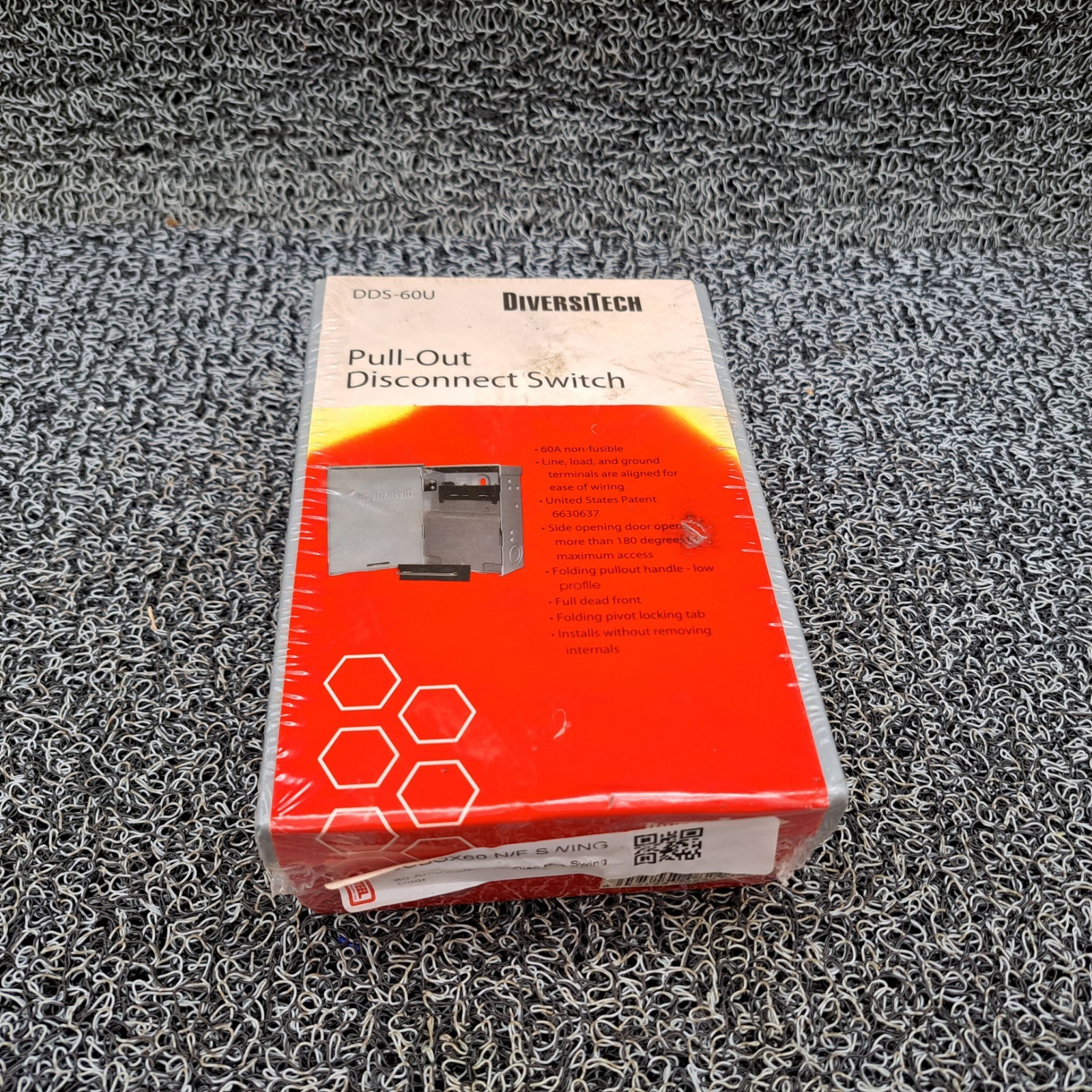 DiversiTech DDS-60U Pull-Out Disconnect Switch