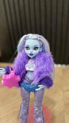 Monster High Abbey Bominable Puppe
