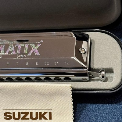 Suzuki SCX-64 Chromatic Harmonica 16 Holes Near Mint Collectible