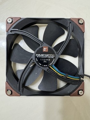 Noctua NF-A14 iPPC-3000 PWM, Industrial Fan, 4-Pin, 3000 RPM (140mm, Black)