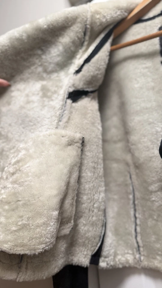 VEDA Womens Moto Leather Jacket Black Cropped Buttery Soft  Sz Small - Image 4 of 4