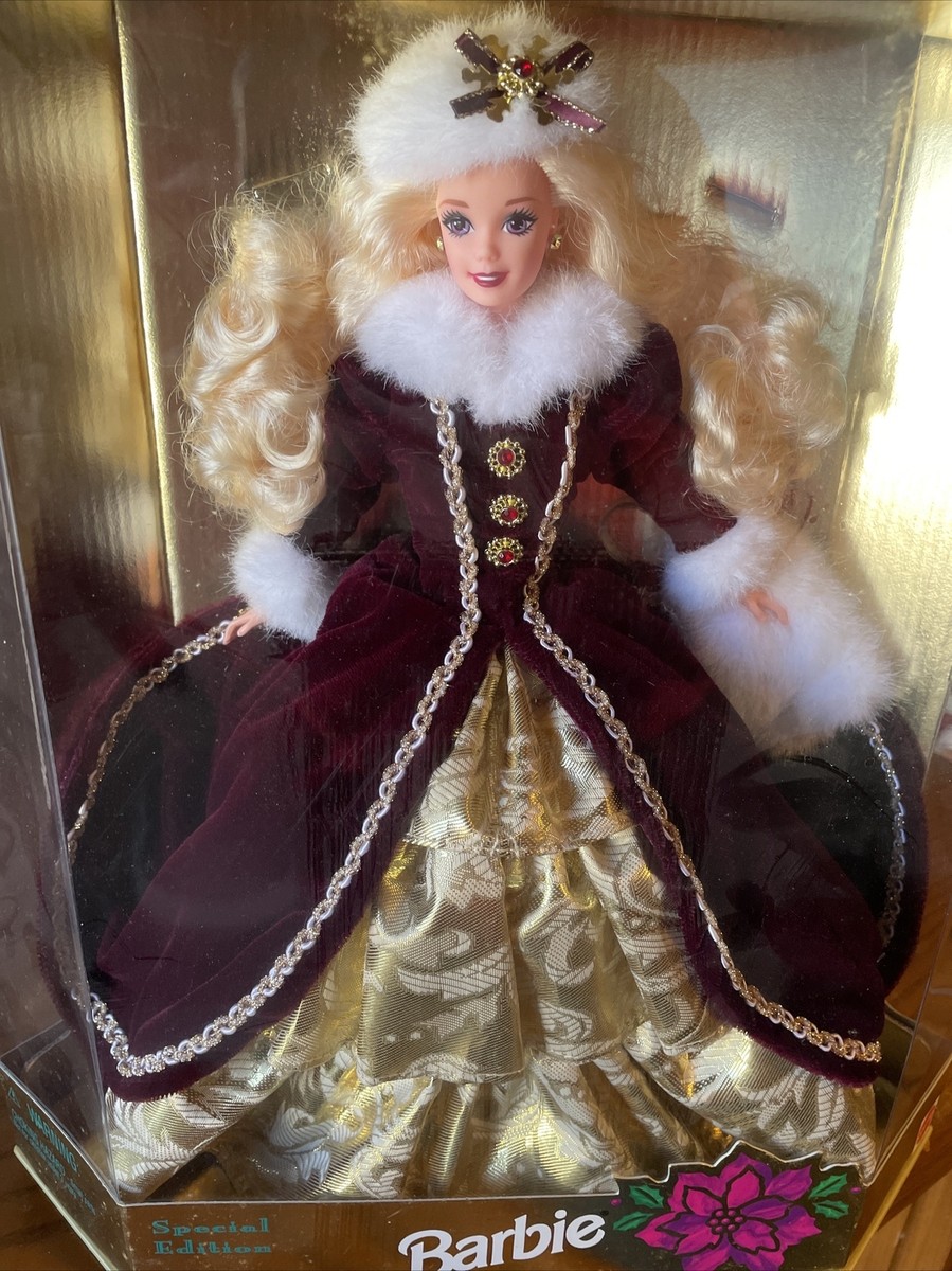 1996 HAPPY HOLIDAYS BARBIE Christmas Special Edition Doll #15646
