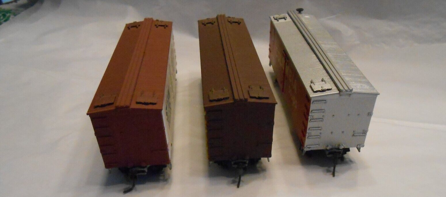 Lot of 3 HO Scale Cars, Columbia Soups 2666, Steam Beer, Elwood's Root