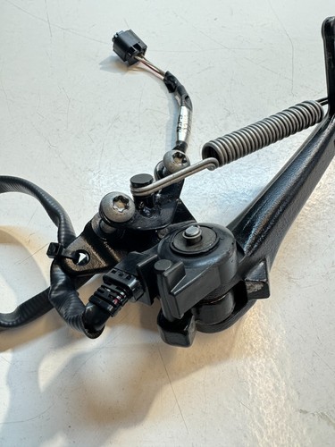 BMW K1300S 2008 - 2016 Soporte Lateral Con Resortes Y Interruptor 7659715 - Imagen 4 de 16