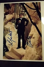 YAPHET KOTTO AS MISTER BIG (LIVE AND LET DIE) ORIGINAL AUTOGRAPH PHOTO *