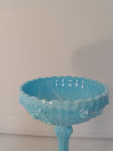 Composta vintage Fenton cavolo azzurro chiaro con piedi di rosa - Foto 4 di 4
