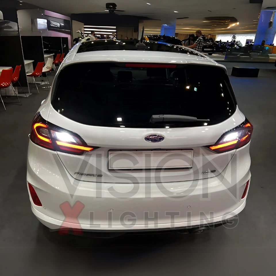Ford Fiesta MK8 2017-2023 Upgrade Bulbs Reverse Led 300% Bright White Free Error — 第 2/4 张图片