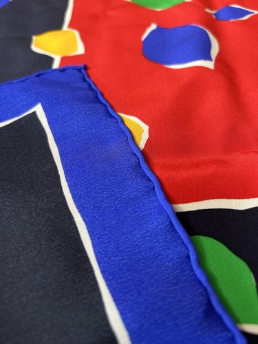 YSL Retro Colorful Silk Scarf Made In Italy HTF Rate 34” Saint Laurent 1990’s - Picture 4 of 6