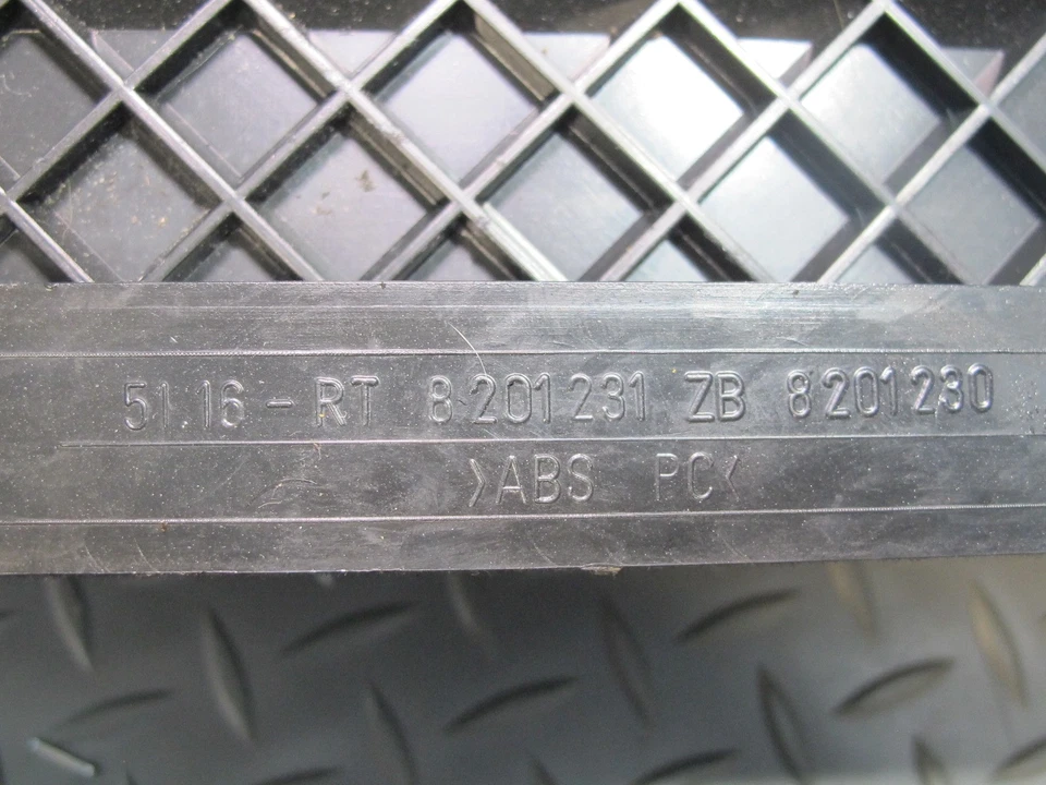 01-06 BMW E46 CONVERTIBLE TABLERO GUANTERA COMPARTIMENTO DE ALMACENAMIENTO TAPA PUERTA OEM Foto 3 de 4