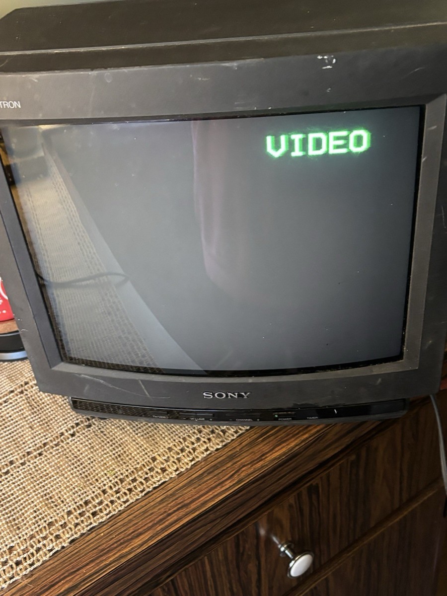 Sony Trinitron KV-13TR27 13” CRT Color TV Retro Gaming Tested