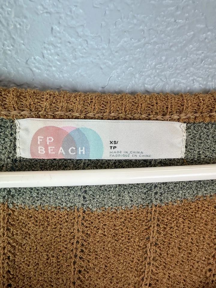 FP 沙滩毛衣连衣裙女式 XS 棕色灰色条纹蝙蝠袖罗纹针织 — 第 3/4 张图片