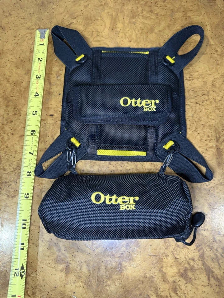 OTTERBOX Utility Series The Latch Case For iPad with Accessory Bag Brand New - Image 3 of 4