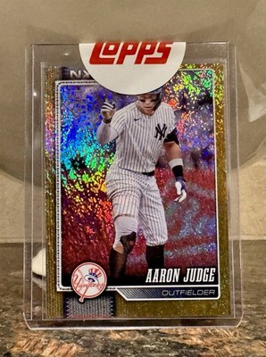 2026 Topps Series 1 Aaron Judge Gold Sandglitter 32/50 Yankees
