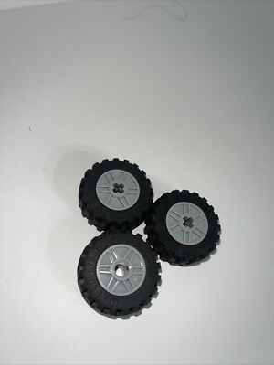 3) LEGO 55981 / 30391 Black Tire 30.4 x 14 & Light Gray Wheel 18mm