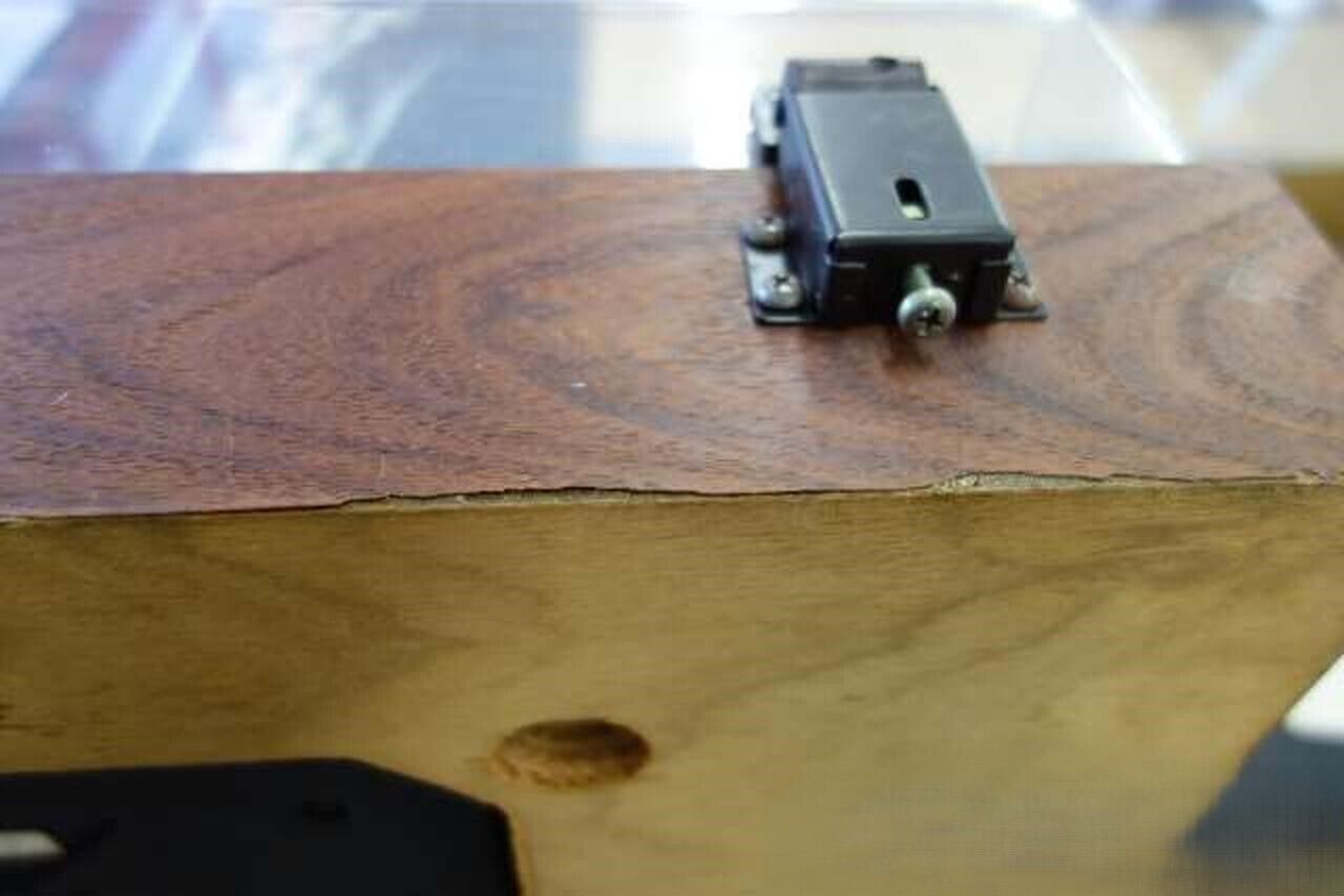 Picture 4 of 7