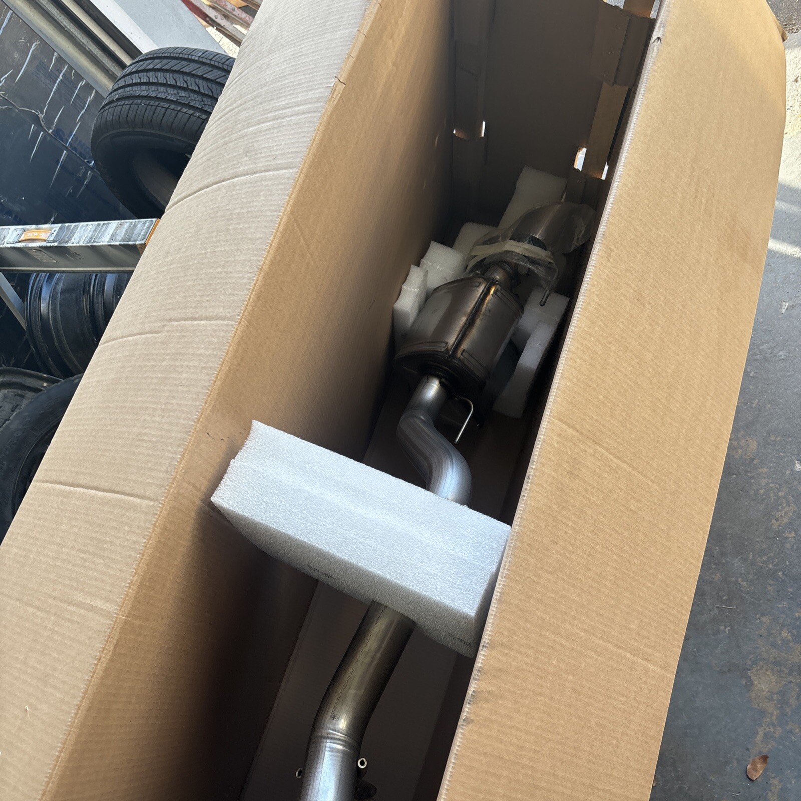 Maserati Ghibli, Left LH SILENCER EXHAUST PIPE Complete 670104138 #2180