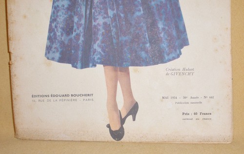 May 1954 Issue Modes & Travaux Magazine - Navy Brocade Givenchy on Cover - Picture 2 of 7
